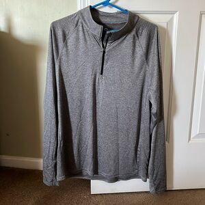 Athletic quarter zip